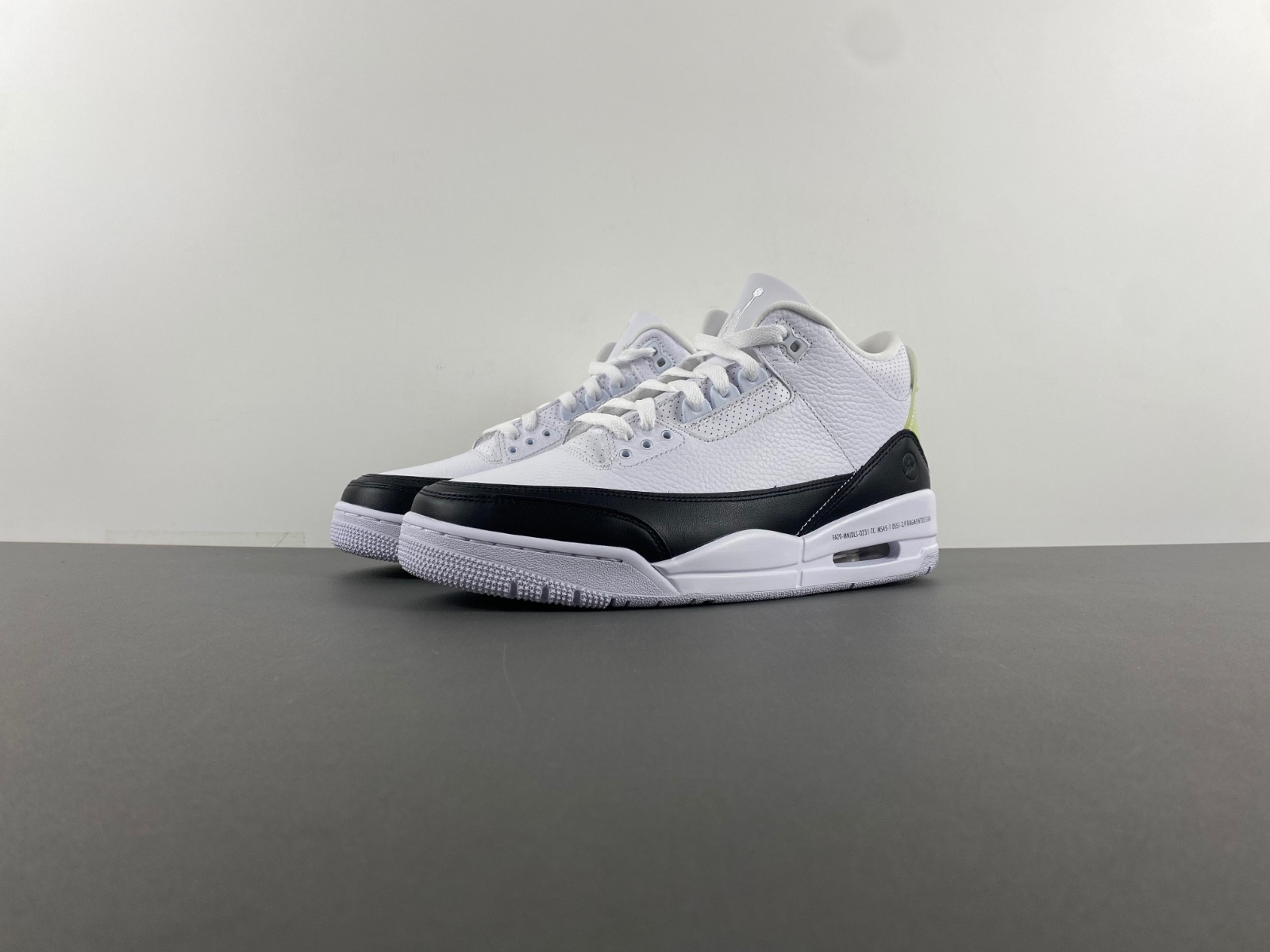 Air Jordan 3 Fragment SP White Mens basketball shoes DA3595 100