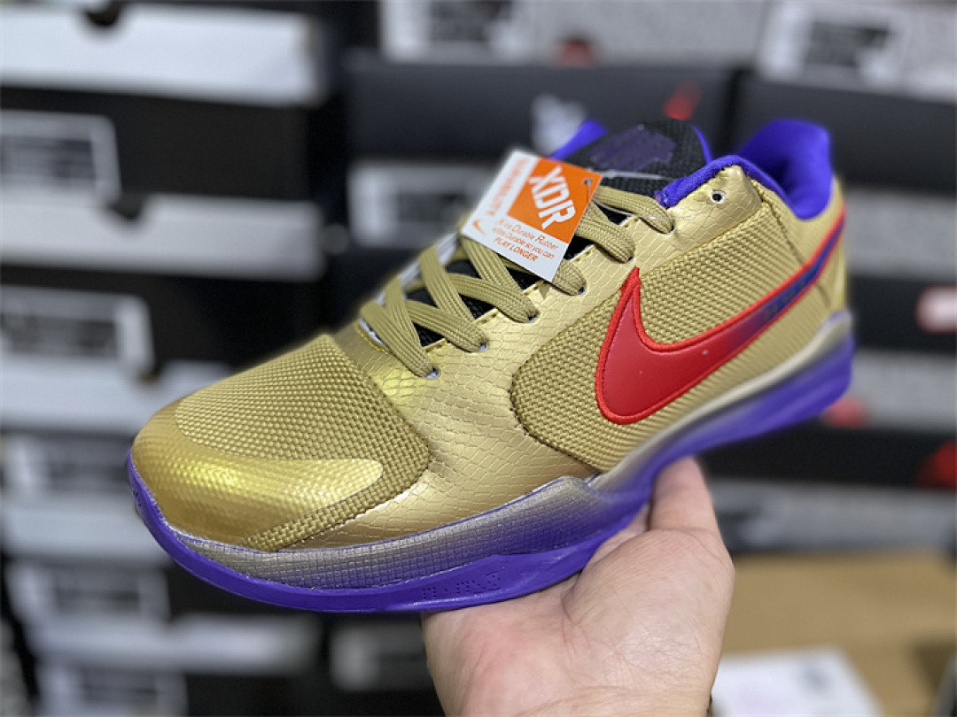 Nike Kobe 5 Protro x Undefeated Hall of Fame | DA6809-700