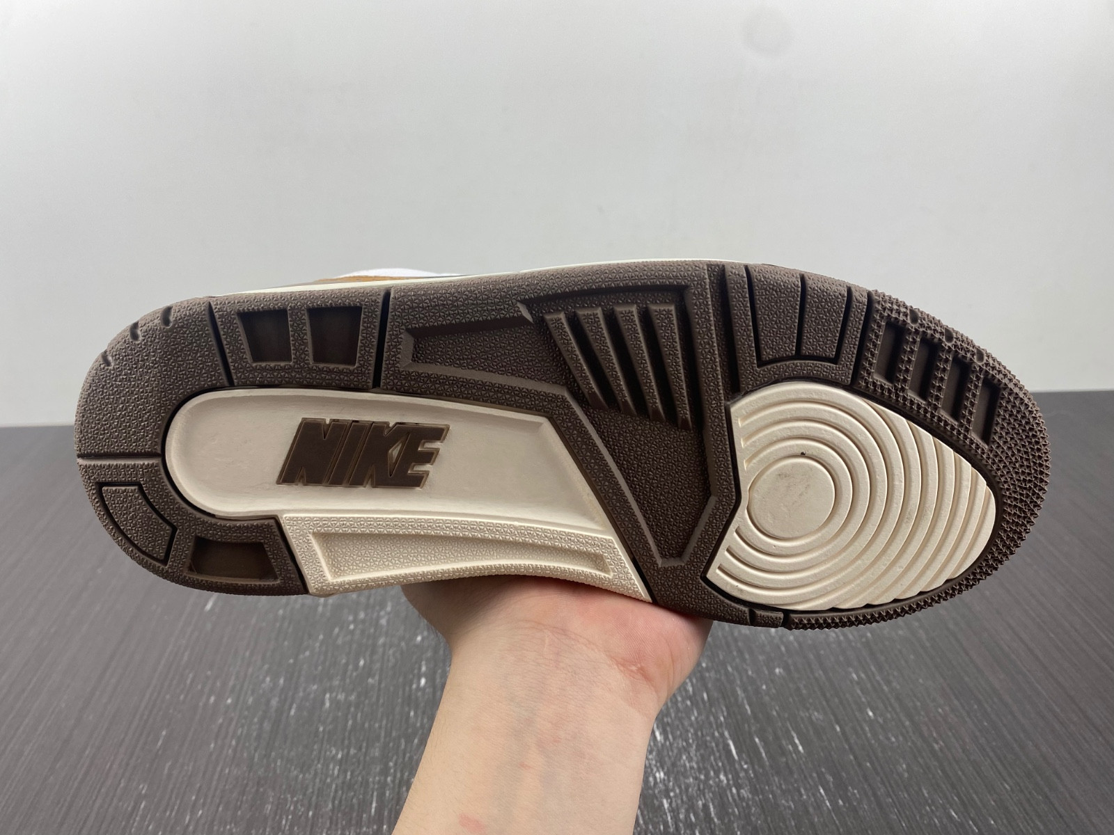 Travis Scott x Air Jordan 3 “Palomino” CT8532-120