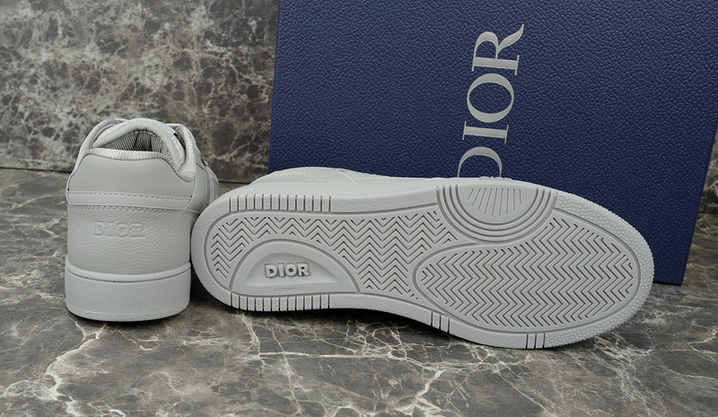 D10r sneakers
