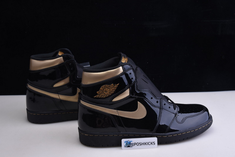 AIR JORDAN 1 HIGH OG PATENT ‘BLACK GOLD’ 555088-032