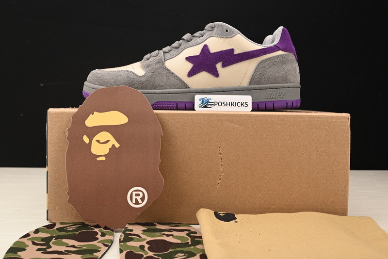 BAPE SNEAKERS