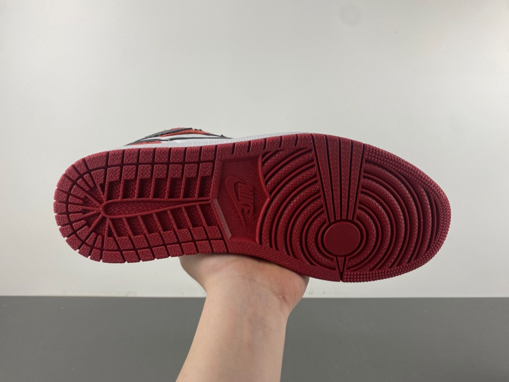 Air Jordan 1 High OG WMNS "Varsity Red" FD2596-602