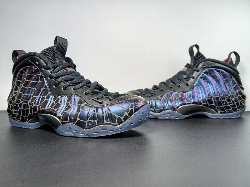 Tekken 8 x Nike Air Foamposite One "Fist" FQ9050-400