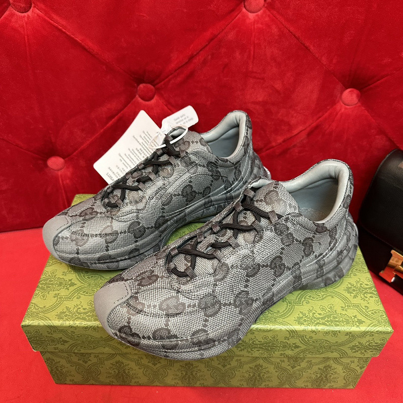 G*u*i run lace-up sneakers