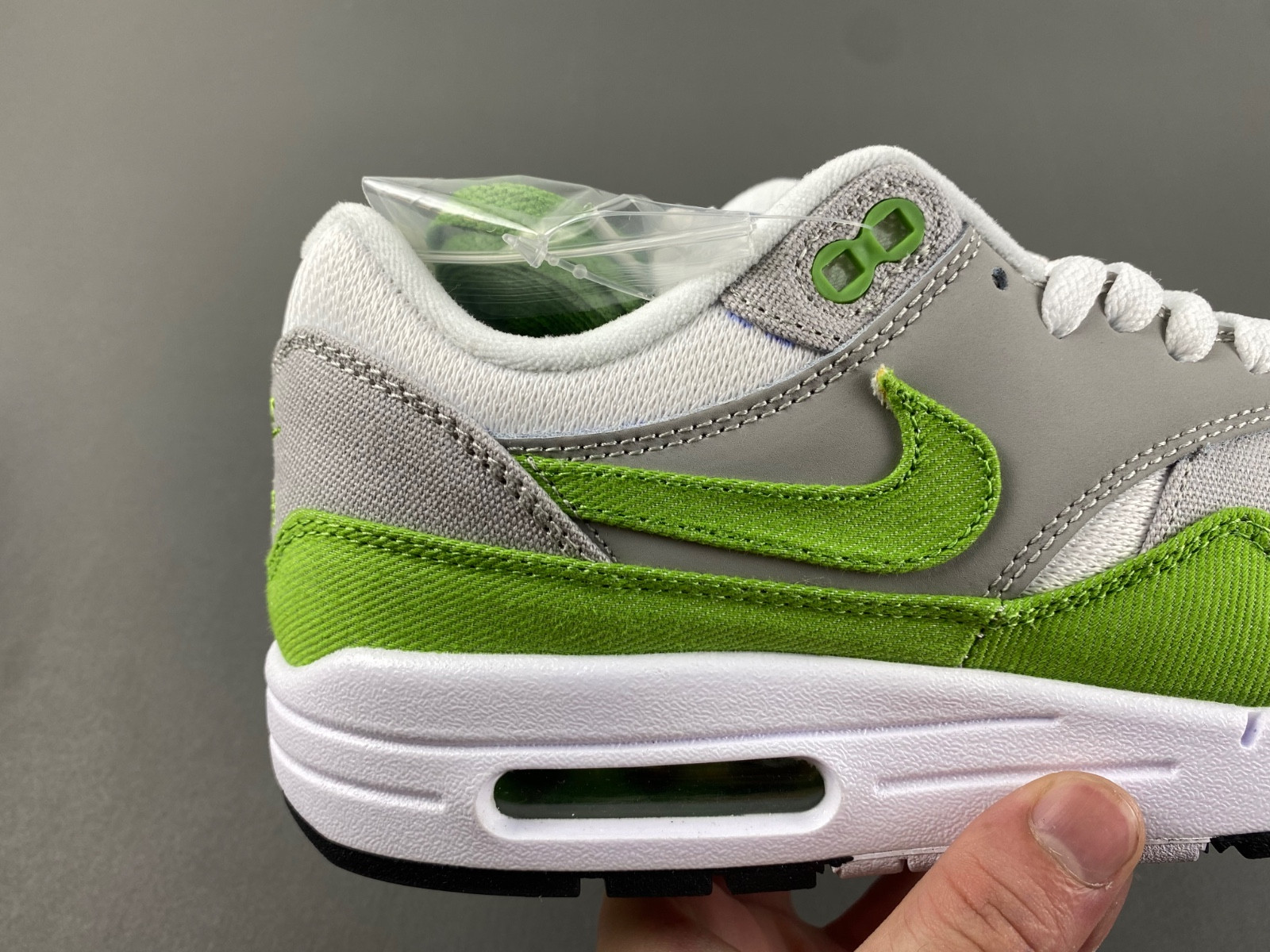 Patta x Nike Air Max 1 Chlorophyll 2024 HF1012-300