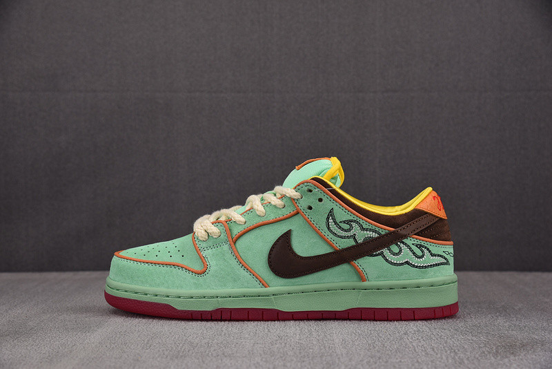 Nike SB Dunk Low "Rodeo" HF3058-300