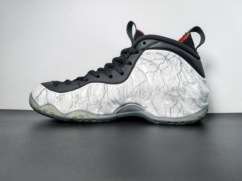 Tekken 8 Nike Foamposite One HF6367-001
