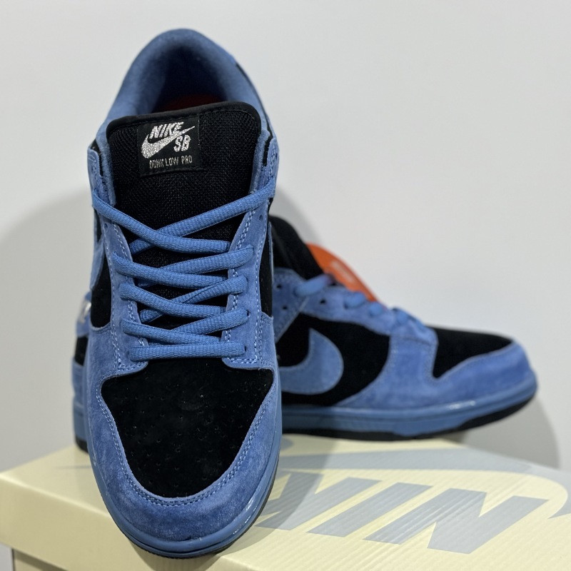 S*prem* x nike sb dunk low ocean fog hq8487-400