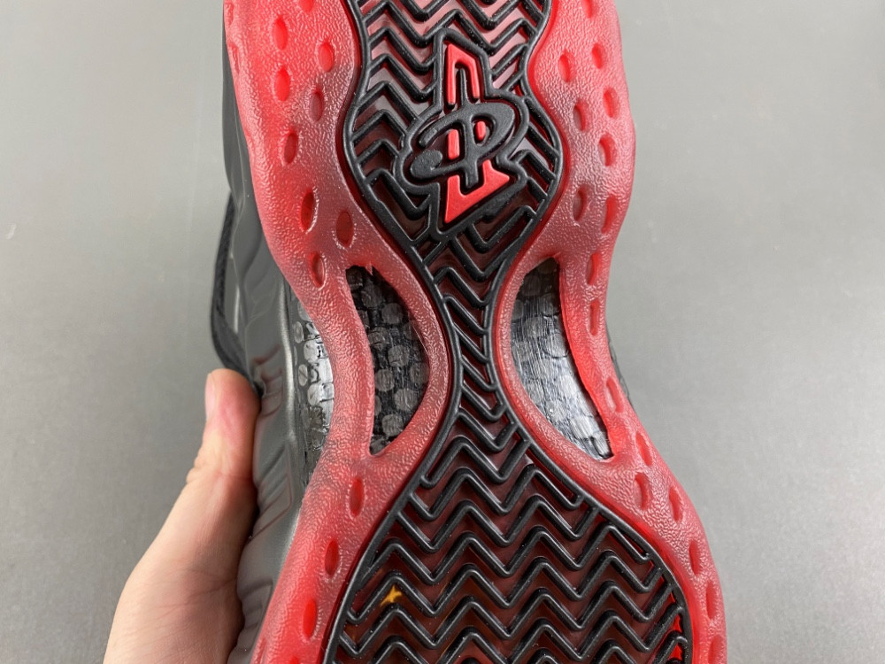 Nike Air Foamposite One Cough Drop 2025 IB2219-001