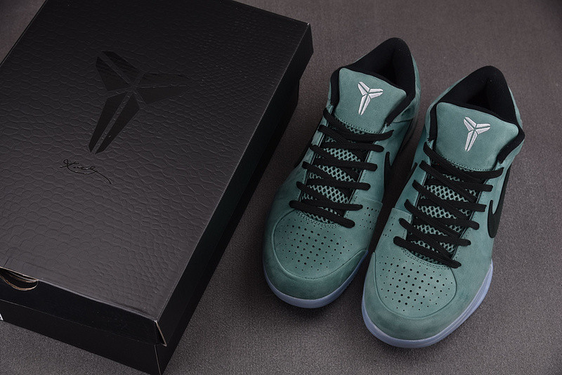 Nike Kobe 4 Protro “Girl Dad” FQ3545-300