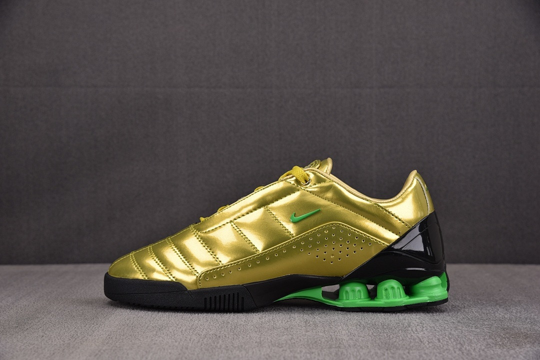 NK Total 90 Secutor Shox Magia SP Maha Amsterdam IM9326-008