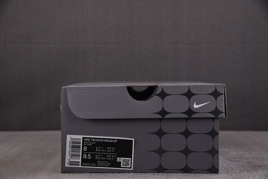 NK Total 90 Secutor Shox Magia SP Maha Amsterdam IM9326-008