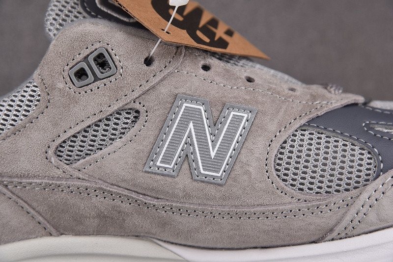 New Balance 991v2 Made in England 