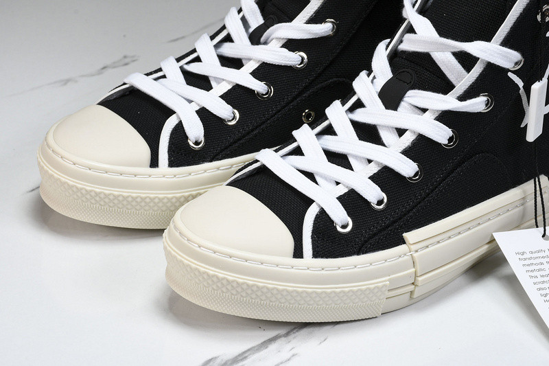 D B23 HIGH-TOP SNEAKERS
