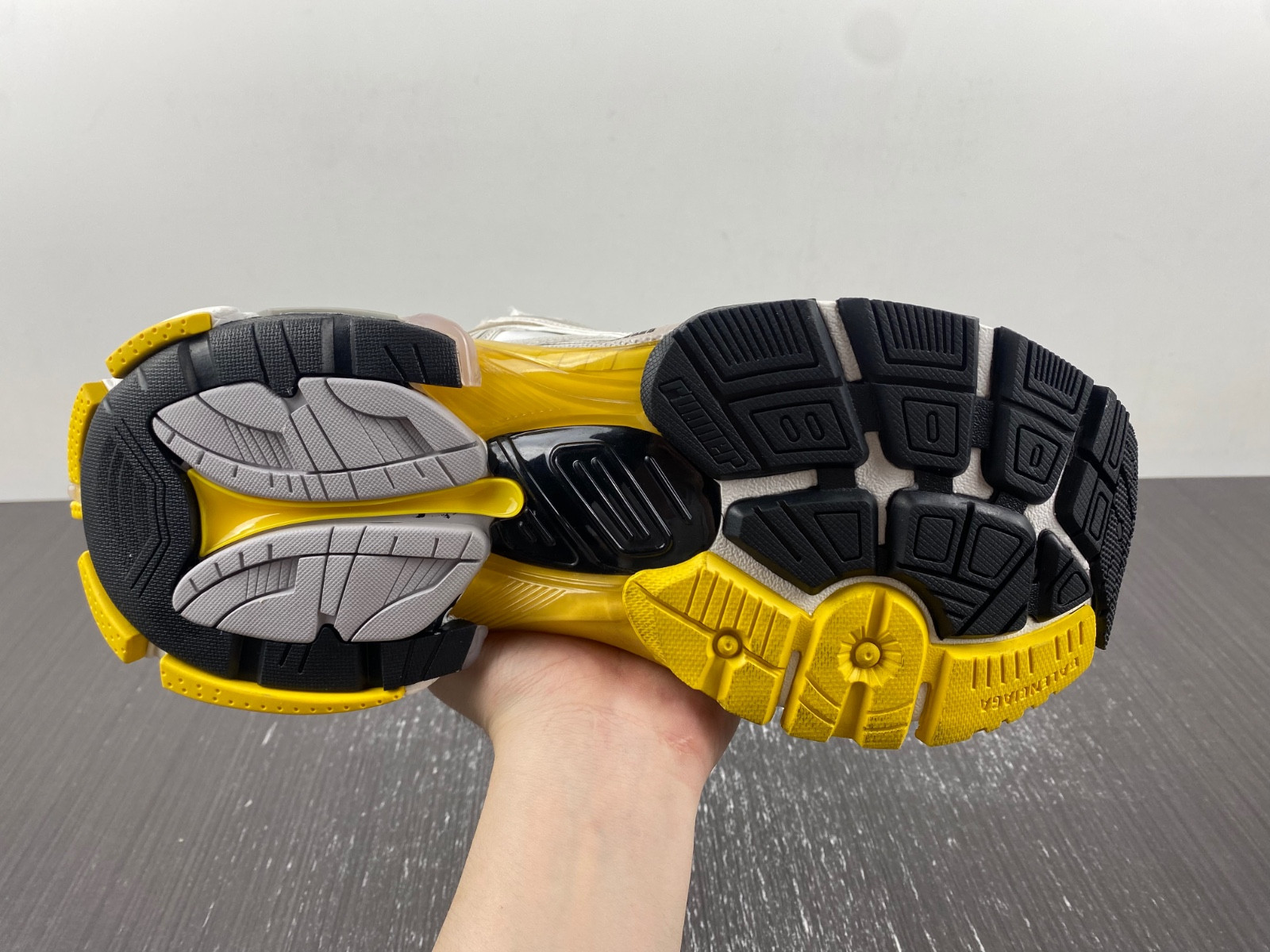 Ba*len*cia*ga runner 772774-w3rny-9176