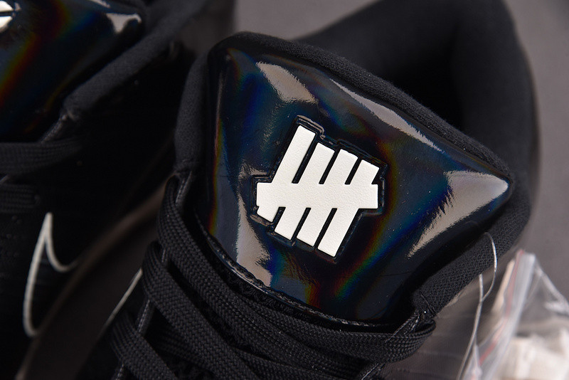 NIKE KOBE 4 PROTRO UNDEFEATED BLACK MAMBA CQ3869-001
