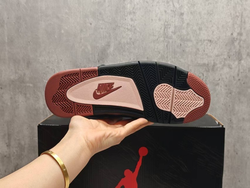 Air Jordan 4 London Black | IV6048-001