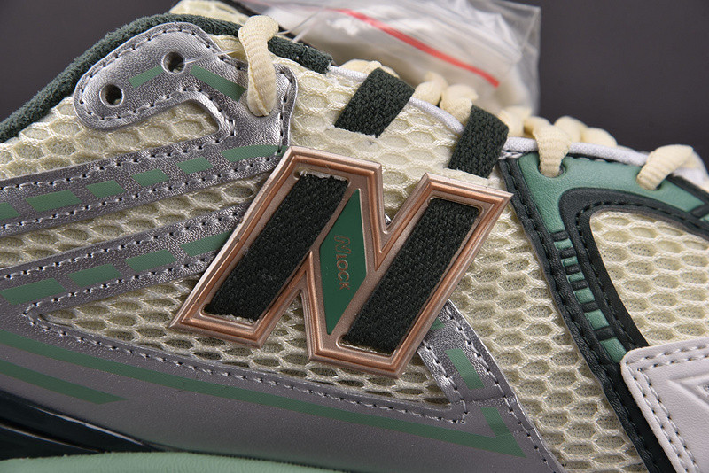 New Balance 1906R Aime Leon Dore Jade M1906RL1