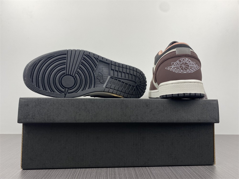 Air Jordan 1 Low “Mocha” DC6991-200