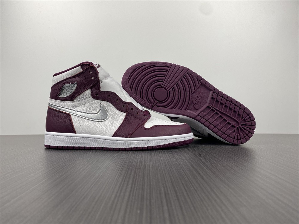 AIR JORDAN 1 RETRO HIGH OG “BORDEAUX” 555088-611