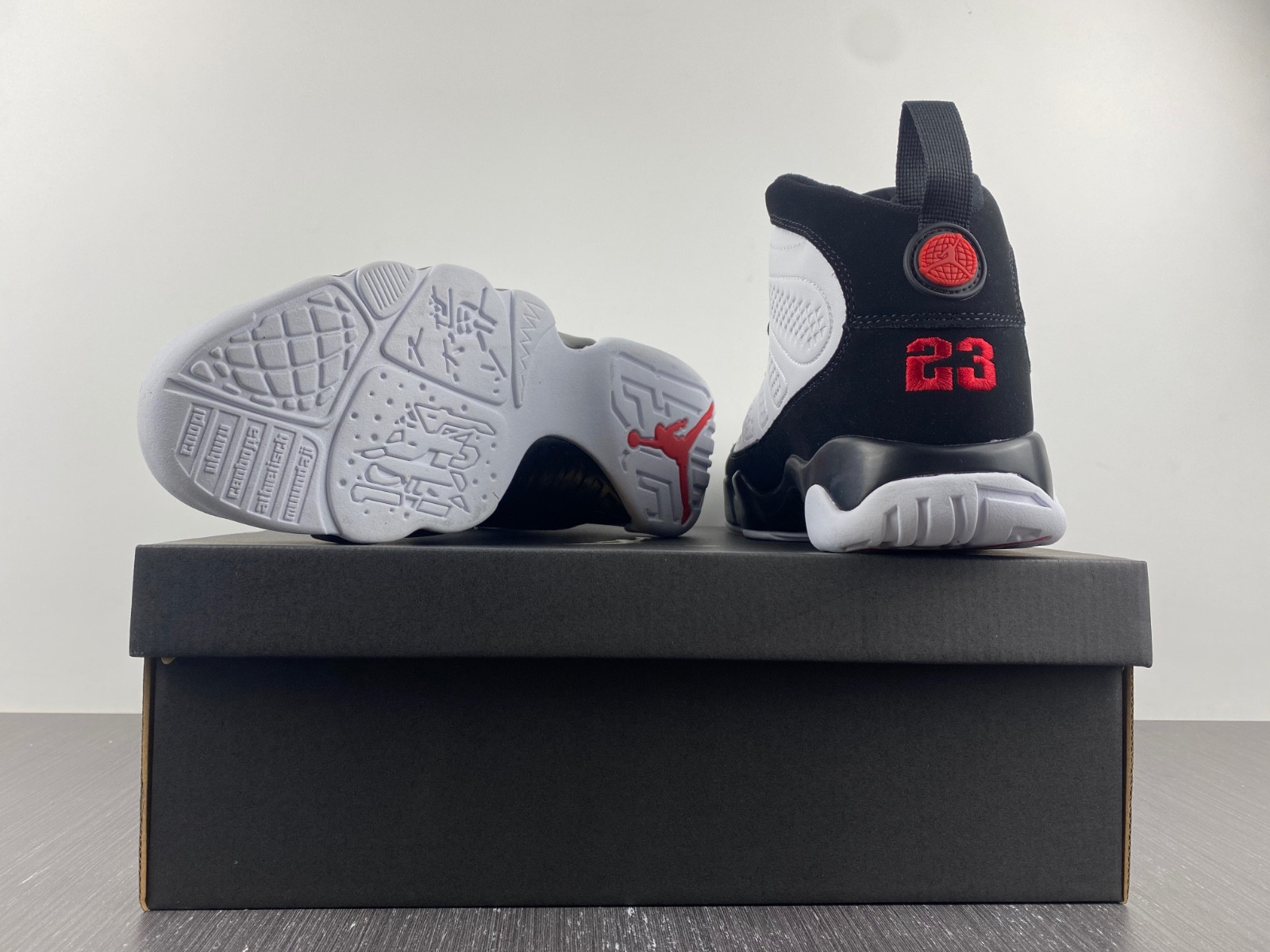 Jordan 9 Retro OG (2016) - 302370-112
