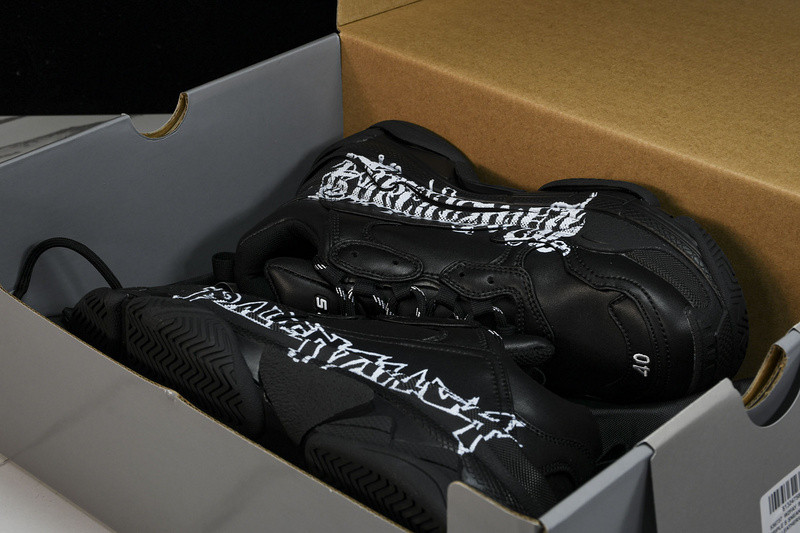 Ba*len*cia*ga triple s 536737 w2fay 9017