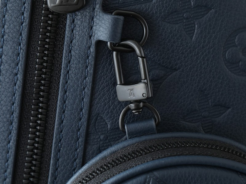 LV Duo Slingbag Monogram Shadow