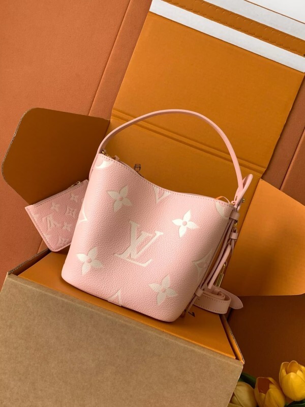 l0vis Vvtt0n all in bb bag