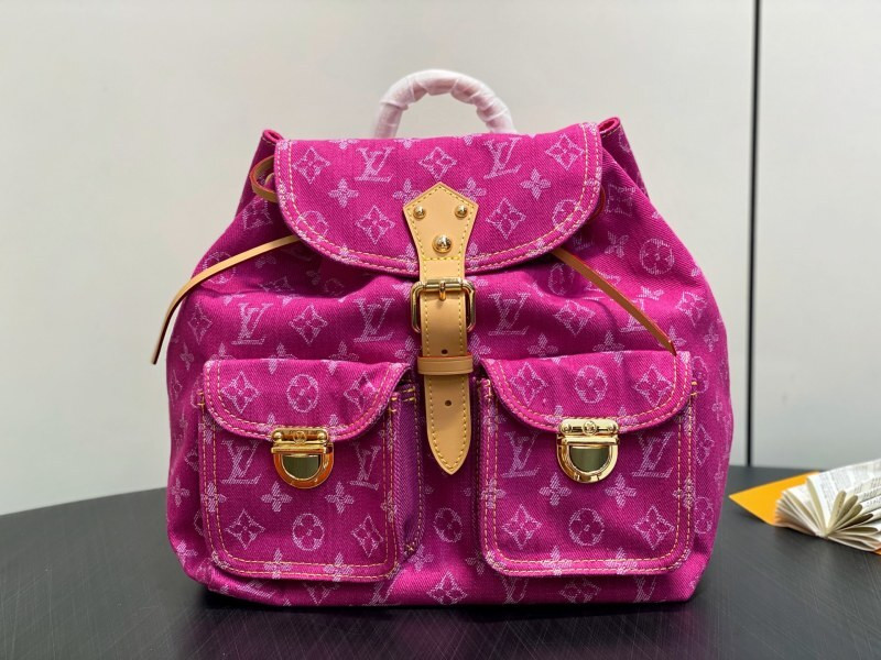 l0vis Vvtt0n monogram excursion backpack