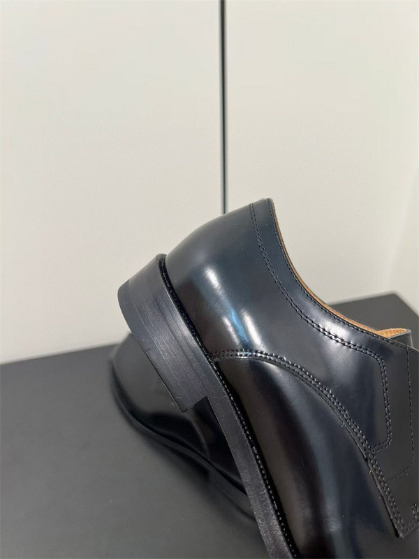 ma*s*n Ma*i*la leather shoes