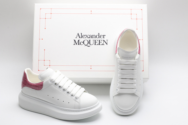 a1exa*der Mcqv*en sneaker