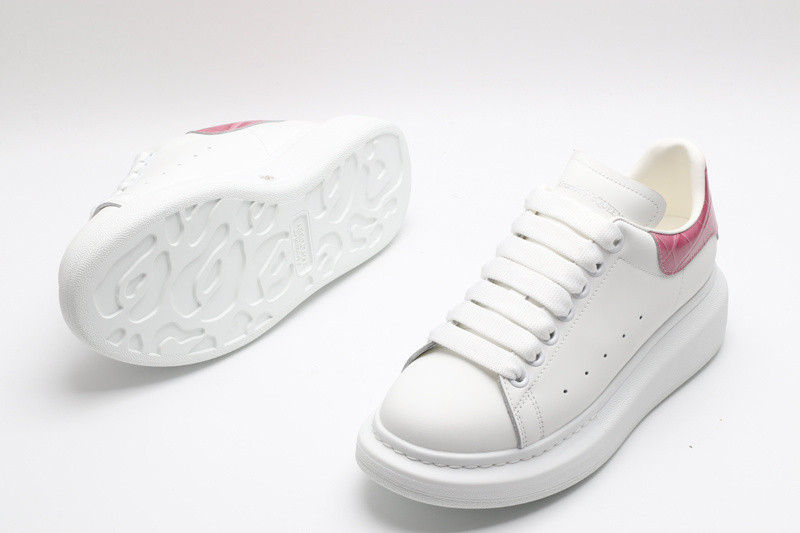 a1exa*der Mcqv*en sneaker