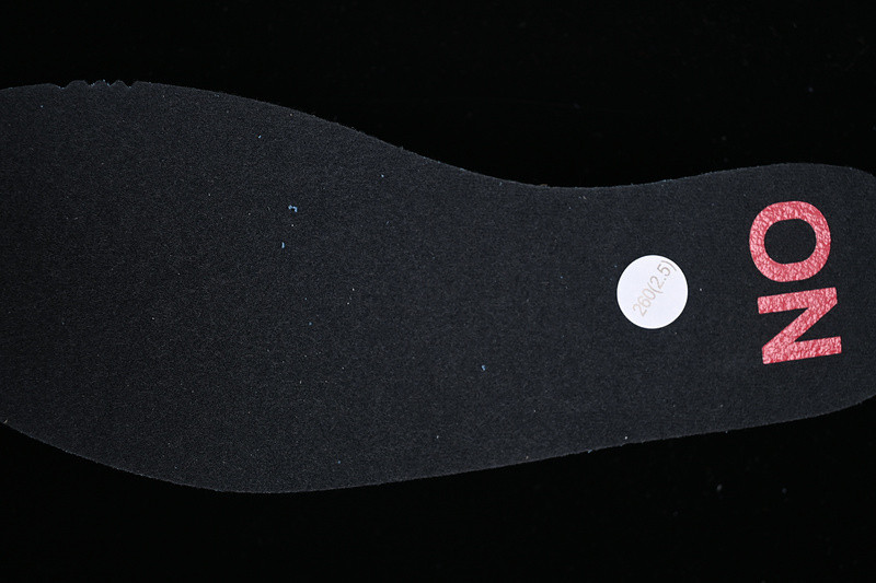 AIR JORDAN 1 RETRO HIGH NRG 861428-106