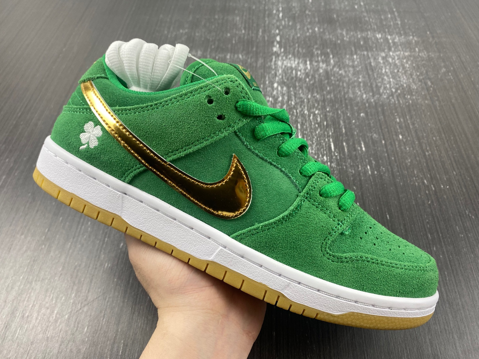 Dunk Low SB 