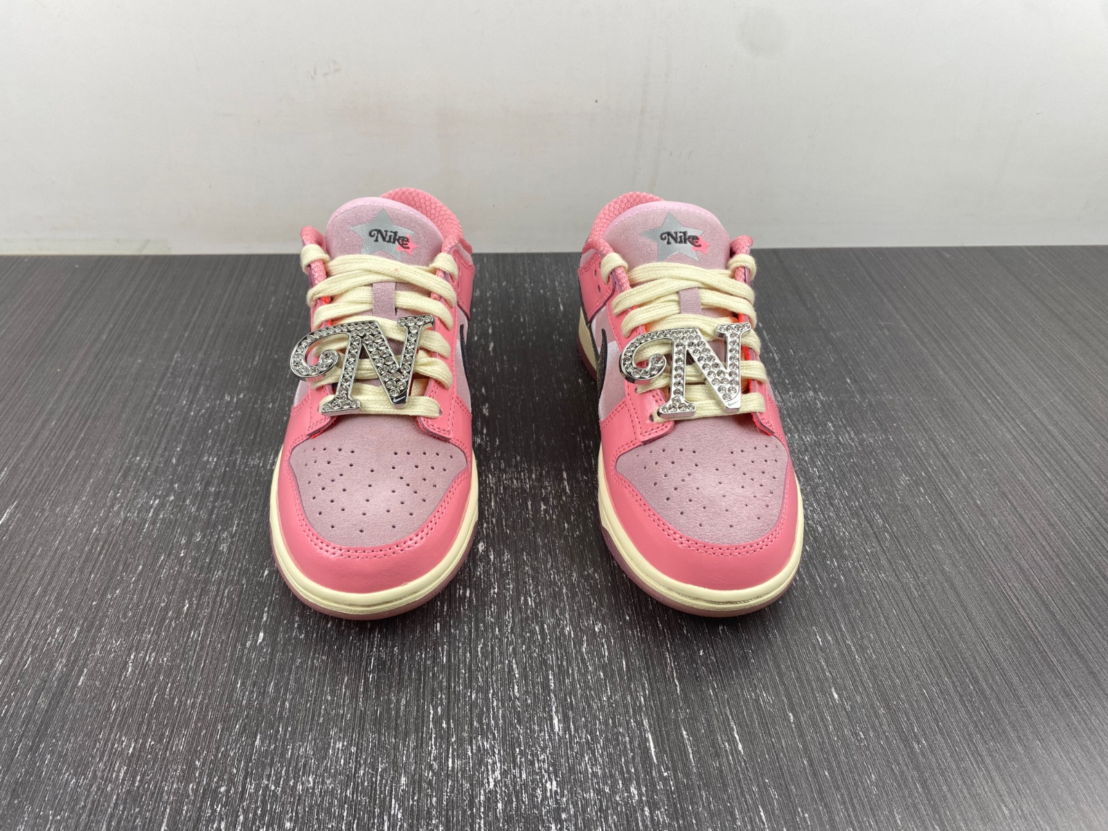 Nike Dunk Low "Barbie" FN8927-621