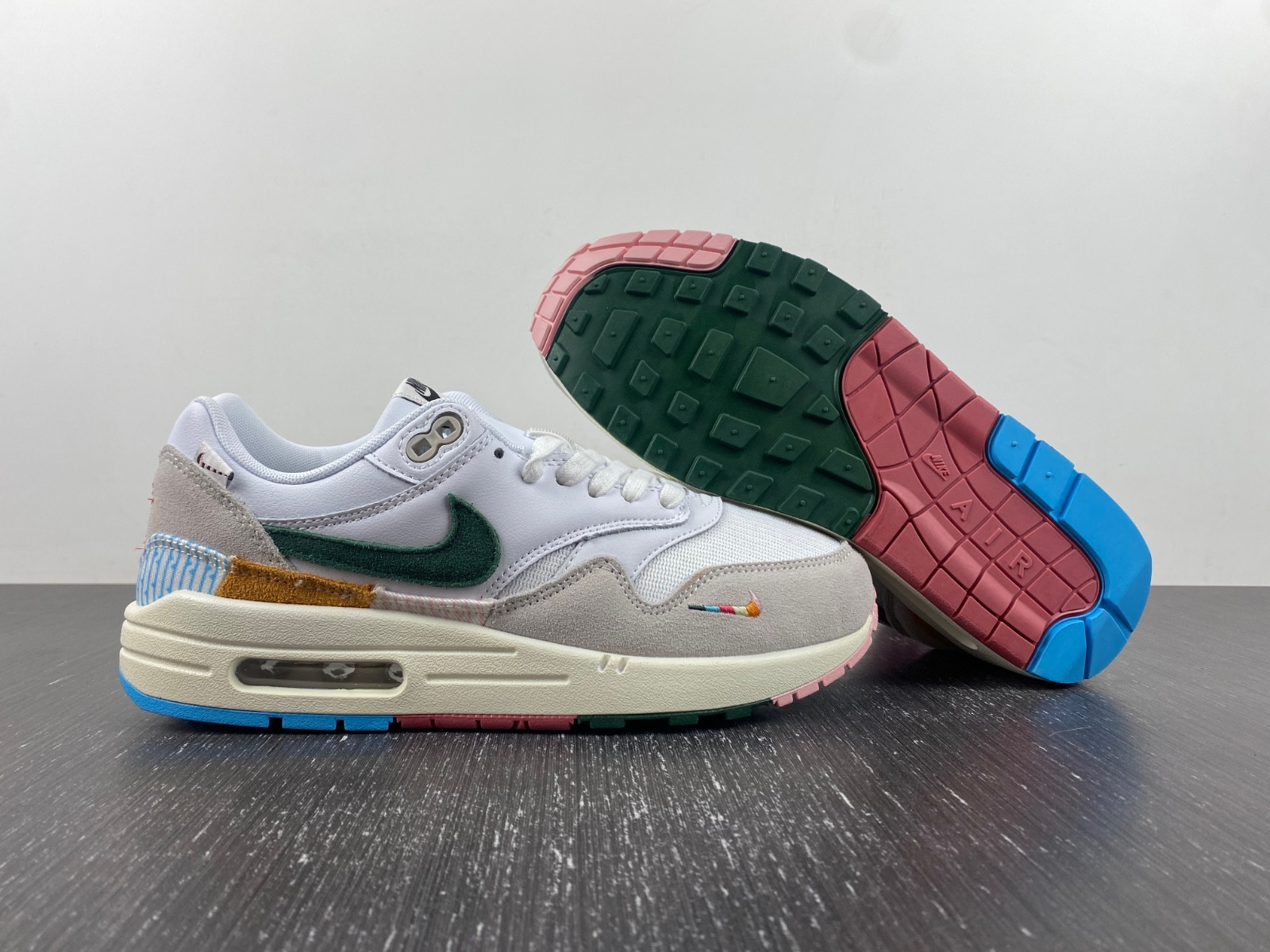 Nike Air Max 1 WMNS "All Petals United" FQ0256-131