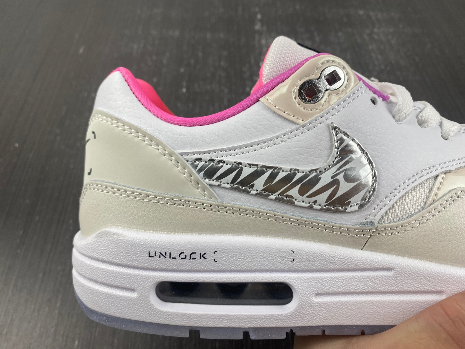Nike Air Max 1 "Unlock Your Space" FN0608-101
