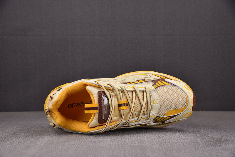 Off-White c/o Virgil Abloh