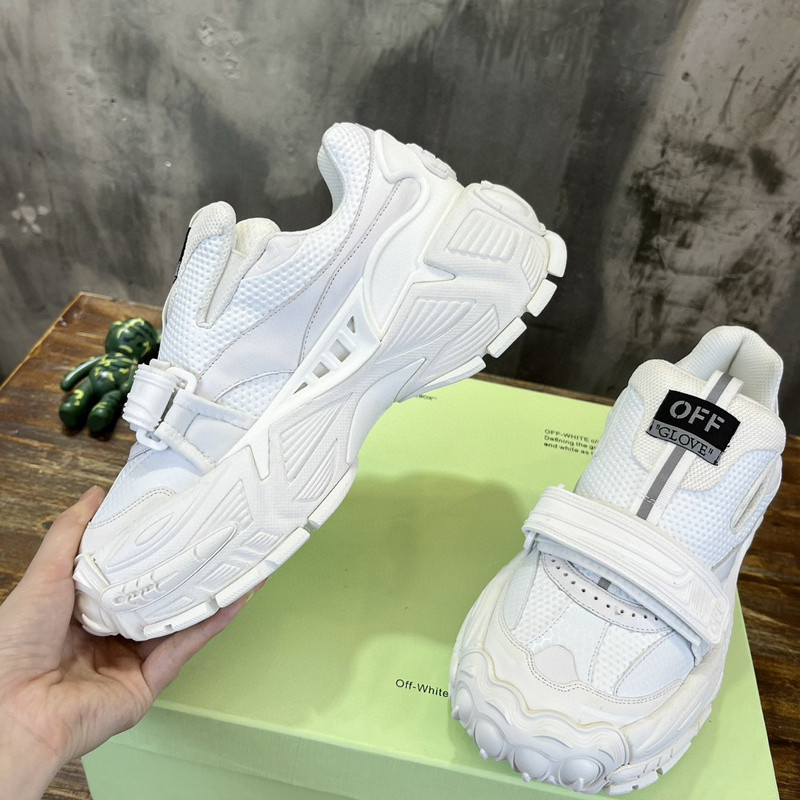 GLOVE SLIP ON in white