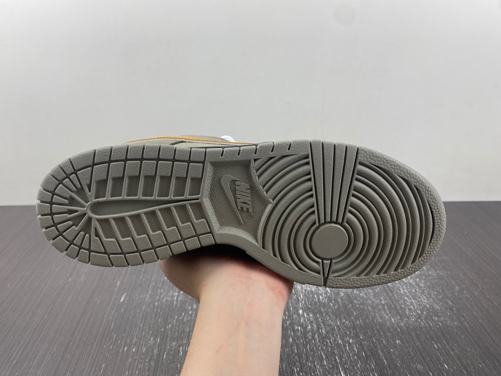 Nike Dunk Low " Grey Lobster" BV1310-105