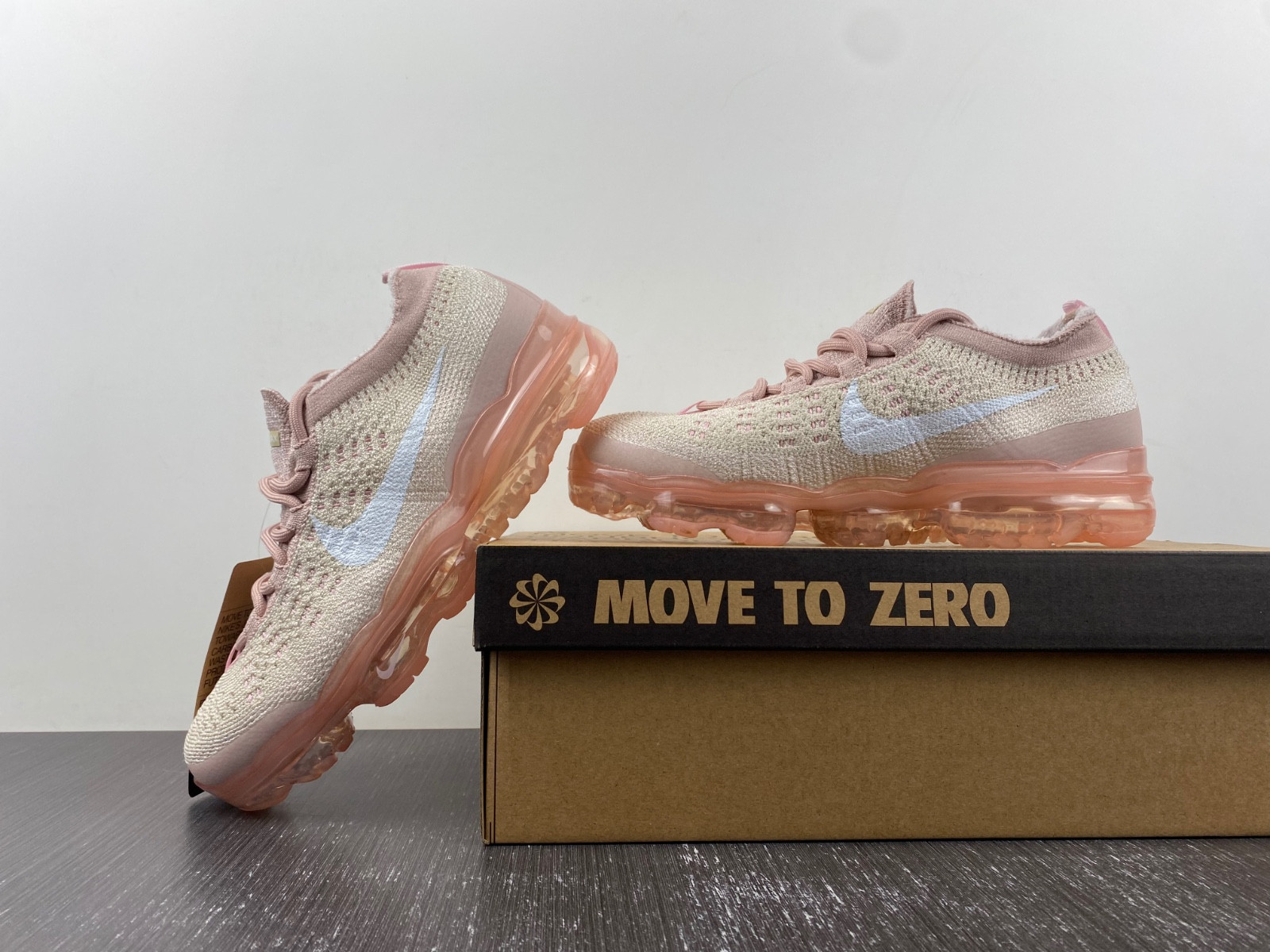 Nike Air VaporMax 2023 Flyknit Oatmeal Pearl Pink DV6840-101