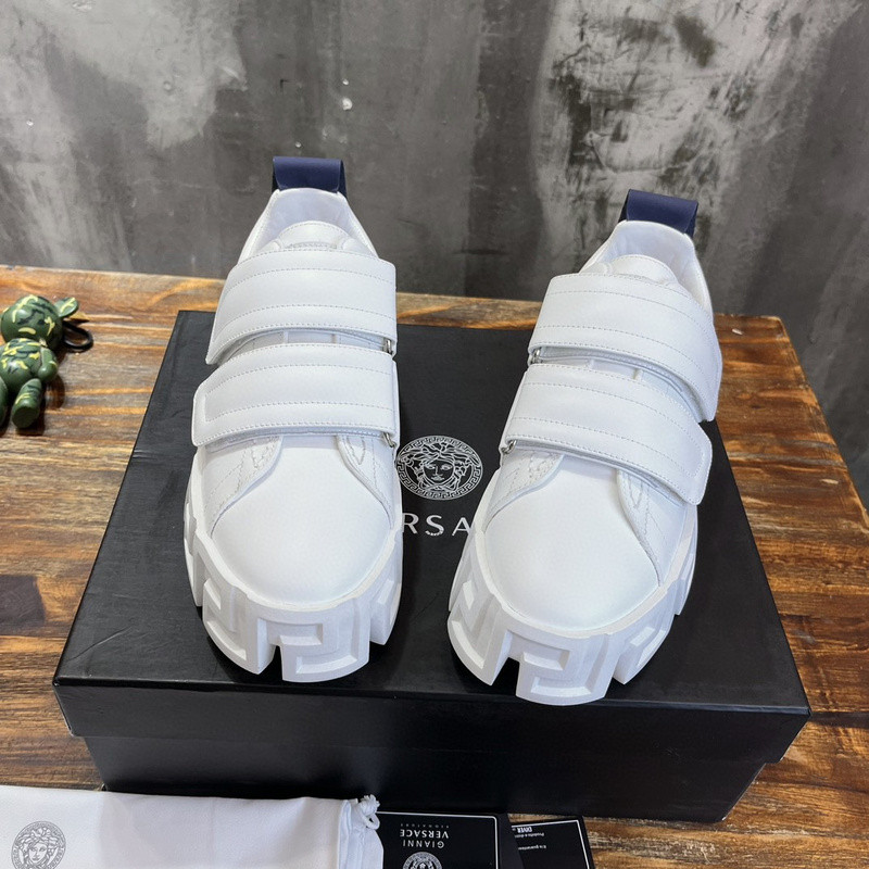 VERSACE SNEAKER