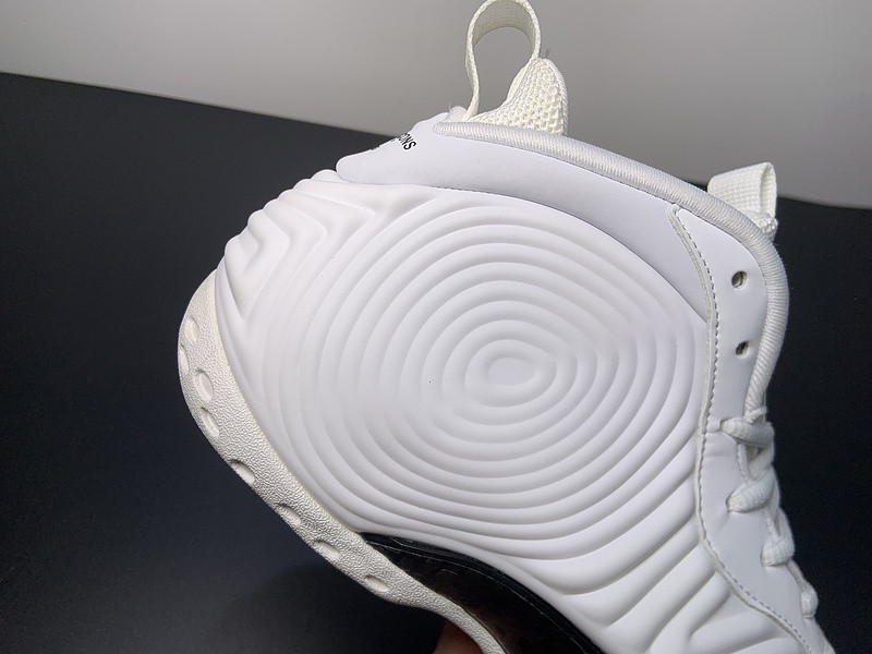 Comme des Garçons Homme Plus x Nike Air Foamposite One 