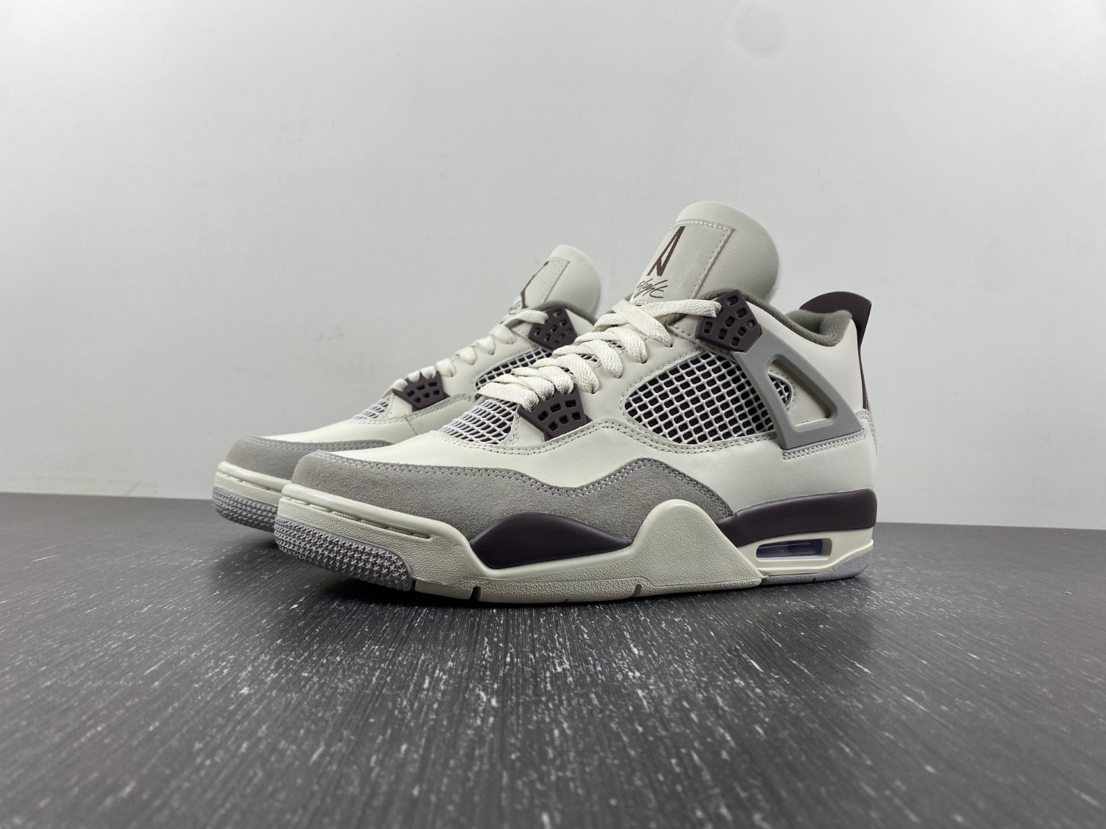A Ma Maniere x Air Jordan 4 "Phantom" FZ4810-001
