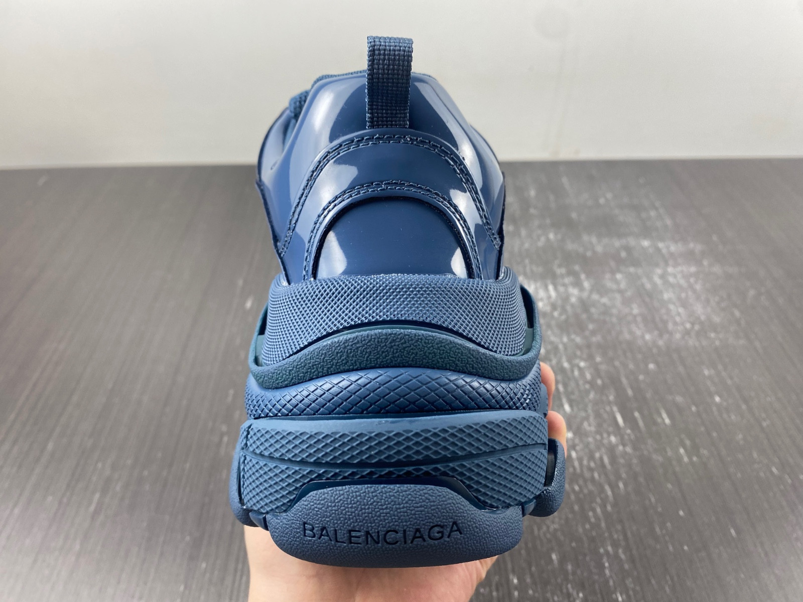 Ba*len*cia*ga triple s 734954 w2paa 4000