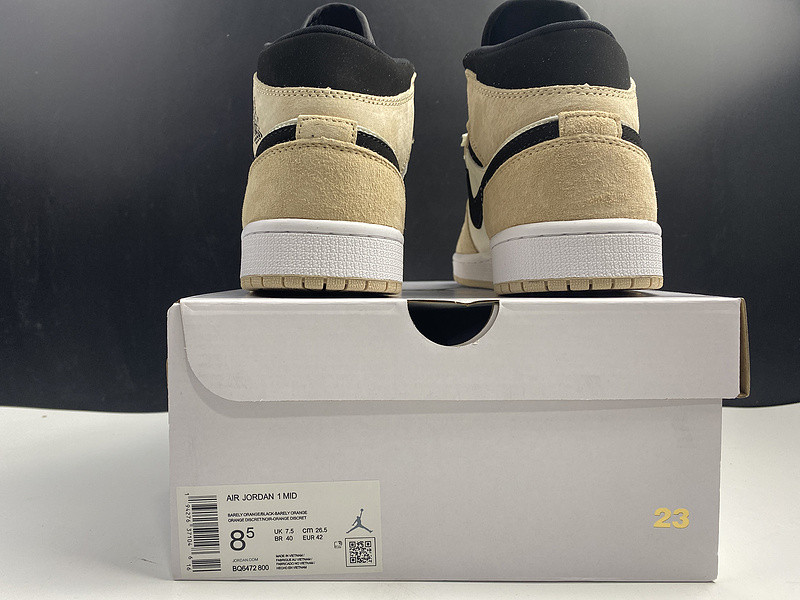 Air Jordan 1 Mid SE “Game Royal” BQ6472 -800