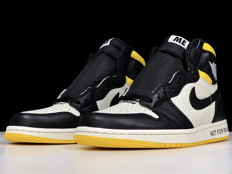 AIR JORDAN 1 NO LS VARSITY MAIZE 861428-107