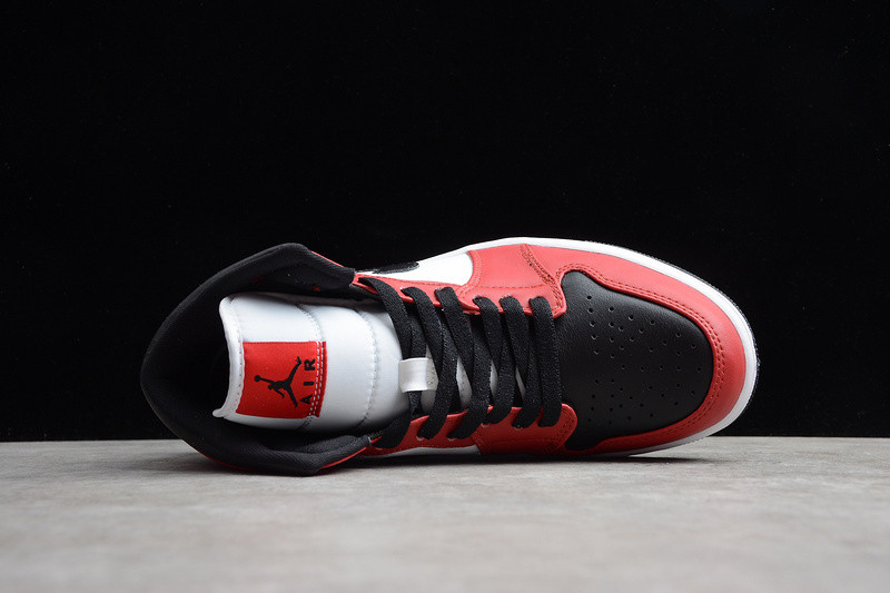 Air Jordan 1 Mid Chicago Black Toe 554724-069