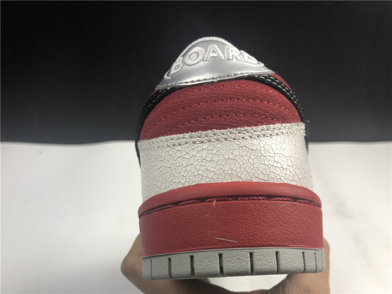 NIKE DUNK LOW “ROLLER DERBY” 313170-601